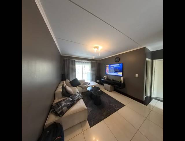 2 BEDROOM APARTMENT FOR SALE IN NOORDWYK